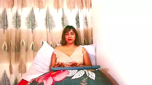 Indian_Erotic69: απευθείας συνομιλία ΧΧΧ