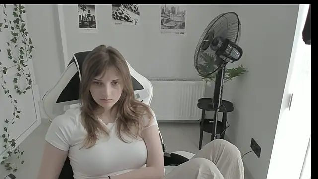 Chat +18 de Star_Nellie ao vivo