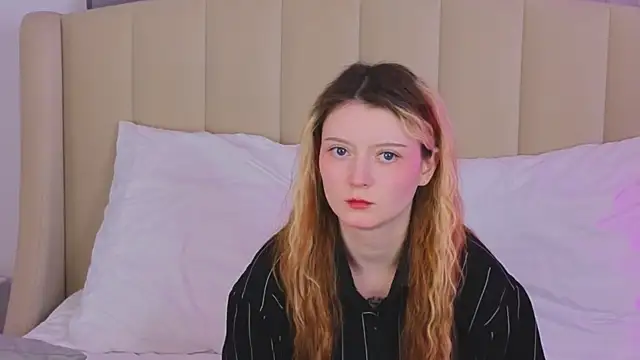 AlyssFrost Chat XXX in diretta