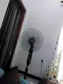 hasiya2006 Show in webcam