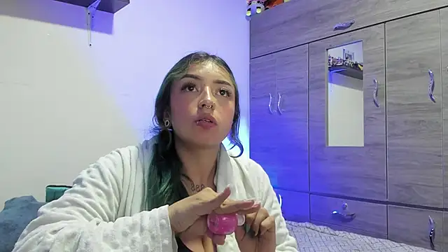 turolita_'s Live XXX Chat