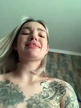 Sextazy Live XXX-chat