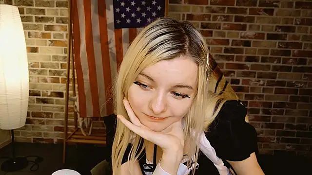 Angela_BunnyのライブXXXチャット