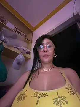 sweetieme Chat XXX in diretta