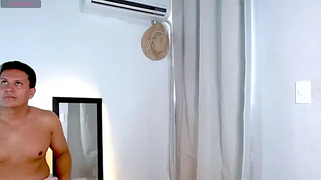 Joseph_bigcock – Naživo XXX chat