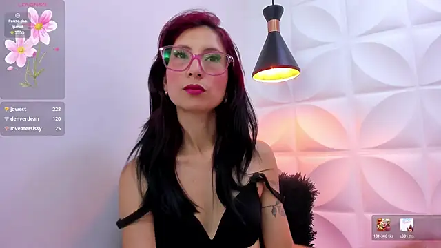 Živý XXX chat zaira_skinny