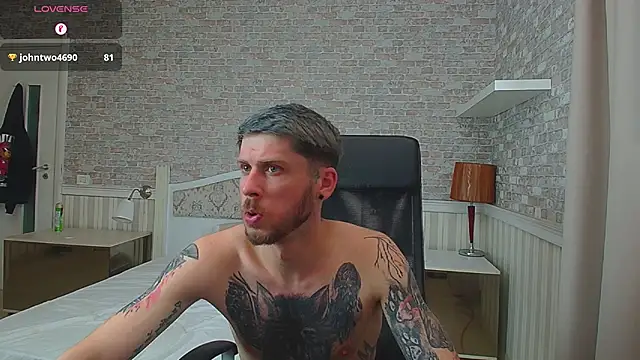 JonahShaw Live XXX-chat
