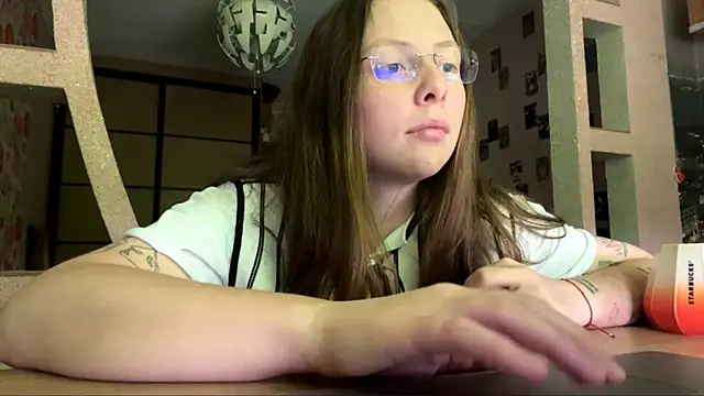 Онлайн чат XXX AlisonOhlmacher