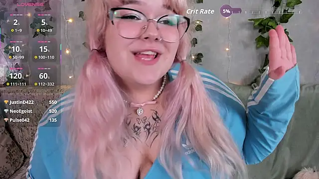 _CandyM1lky_'s Live XXX Chat