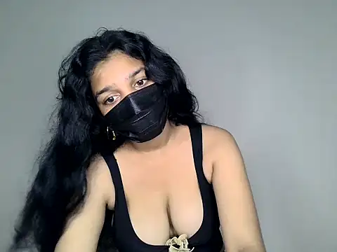 Chat +18 de suzan_melly ao vivo
