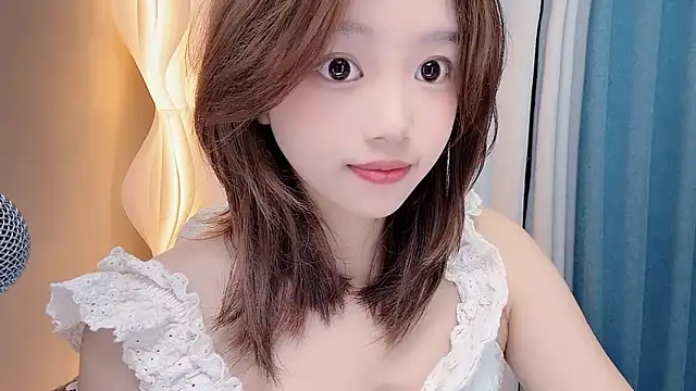 Yany520のライブXXXチャット
