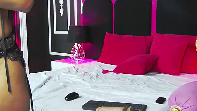 Areinan Live XXX chat