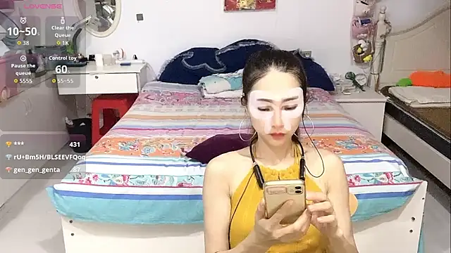 miaomiao-99 élő XXX-chatje