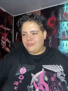 Chat XXX en directo de Hailey_Curvy