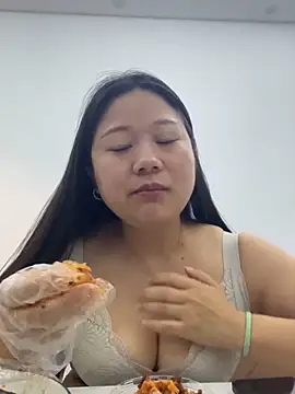 DDoo21 Live XXX-Chat