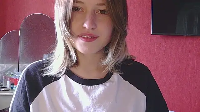 Beloved_Mary Adlı Modelin Canlı XXX Sohbeti
