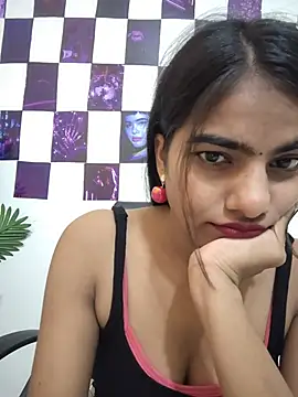 Alisha_Babyy's Live XXX Chat