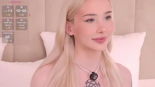 Nesolla's Live XXX Chat