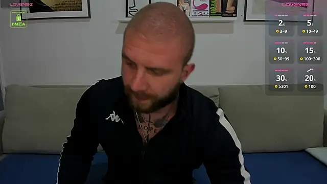 Gerard_Finbar élő XXX-chatje