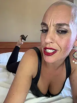 emprexkala Chat XXX live