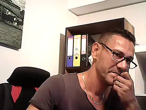 mastercharisma35 Live XXX-Chat