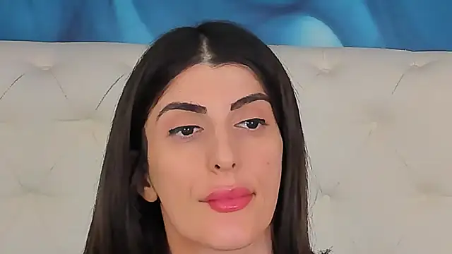 SkinnyDolly লাইভ XXX চ্যাট