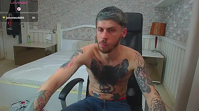 JonahShaw live XXX chat