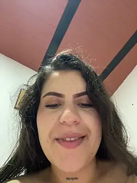 Chat XXX ao vivo de DarkSirenBoobs