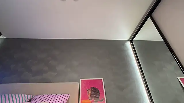 GlossyVixen's Live XXX Chat