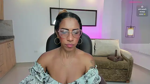 Shantaall_ live XXX chat