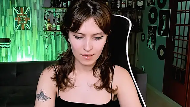 LolaDominara's Live XXX Chat