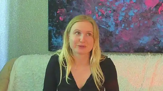 Lanavi_Smile: онлайн-секс-чат
