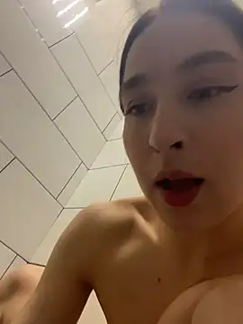 Chat +18 de Holly_Play ao vivo