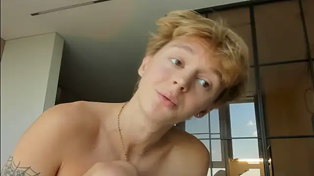 angelAndyy: απευθείας συνομιλία ΧΧΧ