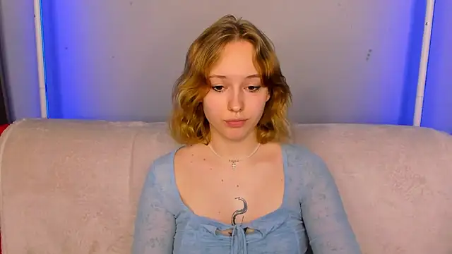 Živý XXX chat RikkiChoco