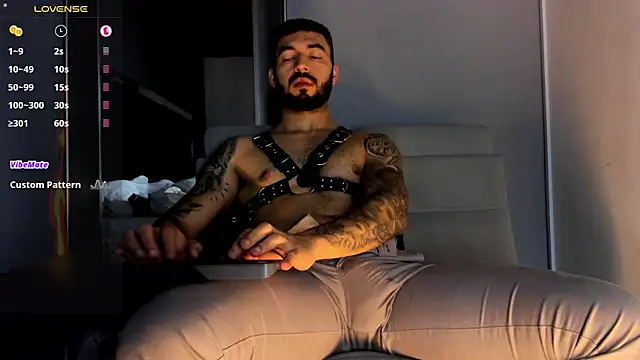 Chatroom XXX en direct de MarkWalker__
