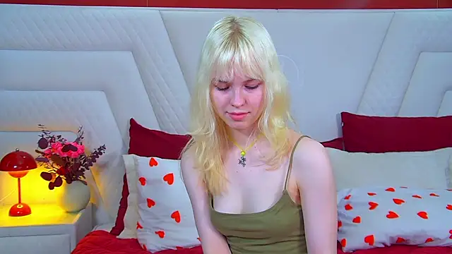 HannahHollisn Live XXX chat