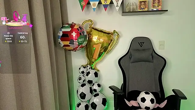 chloebum_ লাইভ XXX চ্যাট