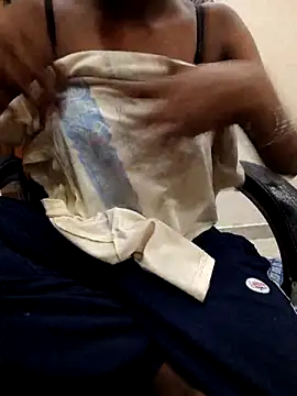 AAHNA_3's Live XXX Chat