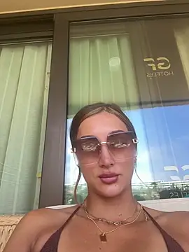 Stripper_SofiaX Live XXX-chat