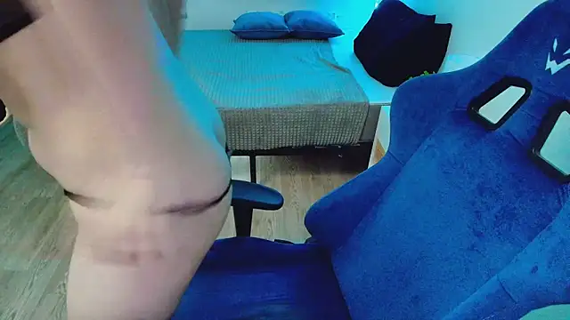 CranberryHot Chat XXX live