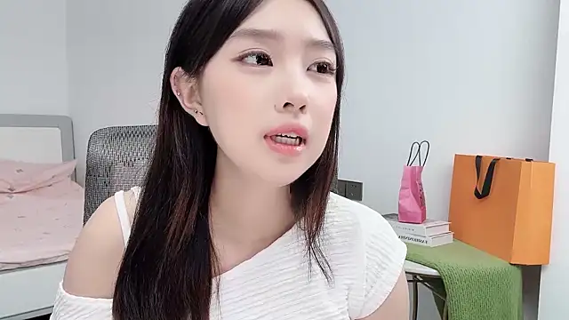 Chat XXX Live Yoyo33355