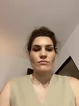 Ms-Lust1- Live XXX Chat