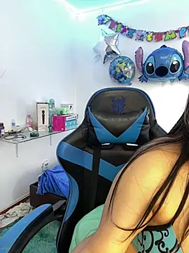 Luna_SofiaXX লাইভ XXX চ্যাট
