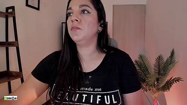 urcute_kitten's Live XXX Chat