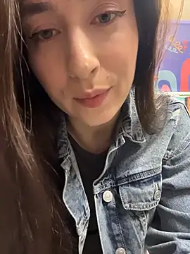 Holly_Play Live XXX Chat