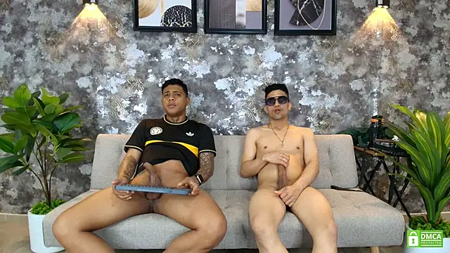 Chatroom XXX en direct de Alejandro_and_Deiby