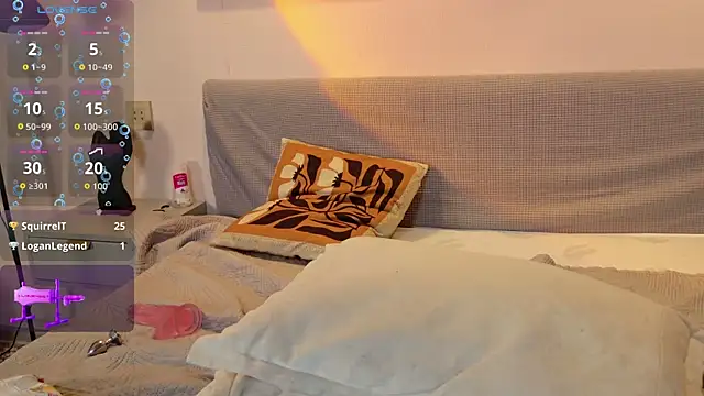 MilkMeSoftly's Live XXX Chat