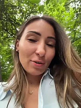 Wonder_Kari's Live XXX Chat