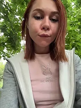 RosieSecret Chat XXX in diretta